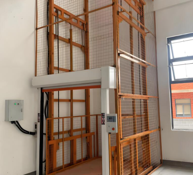 噶尔升降货梯是特种设备码